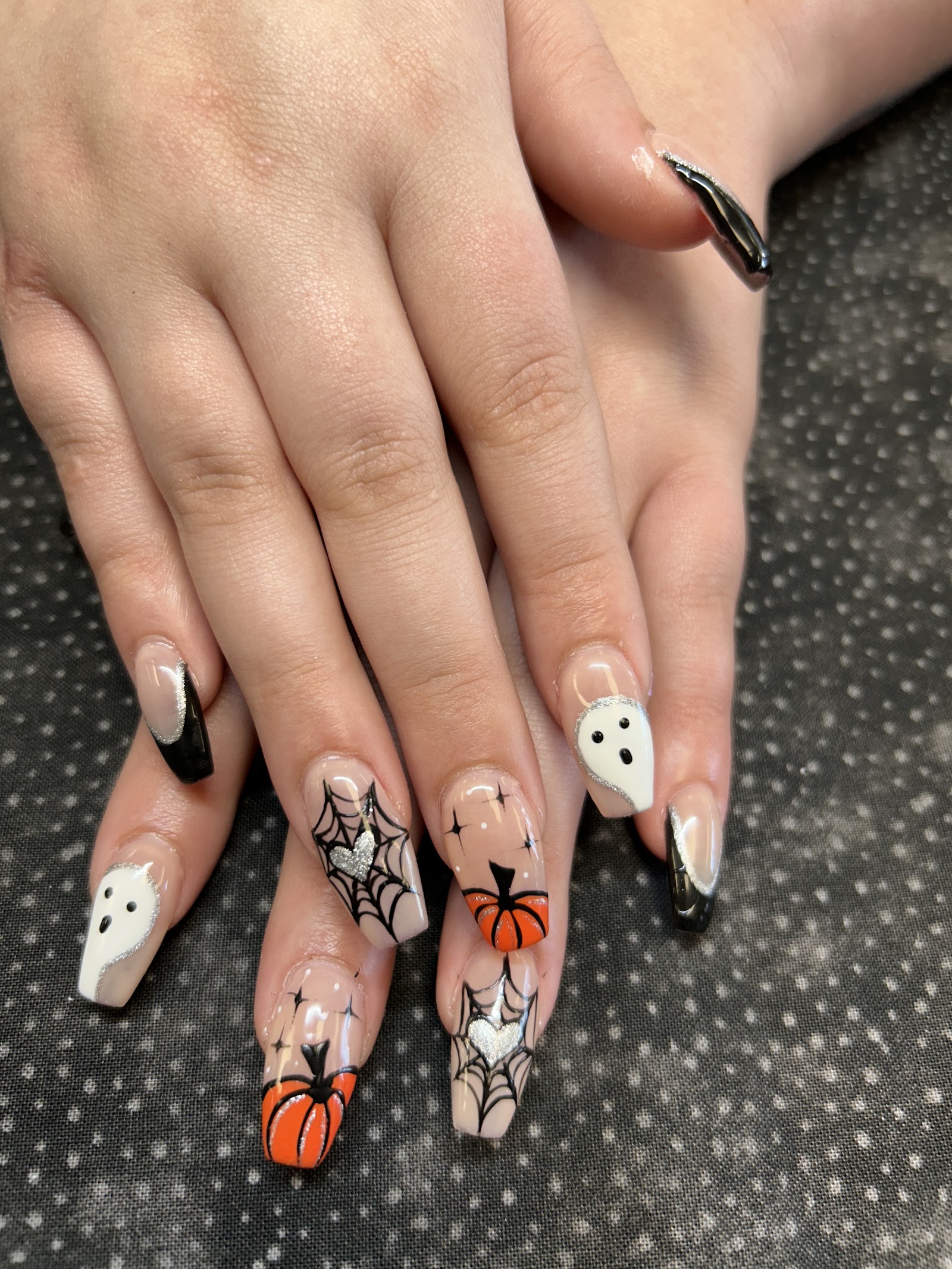 NaiAlchemy nail photo 6